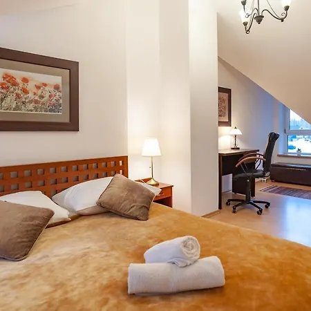Pod Aniolem Apartzakop *